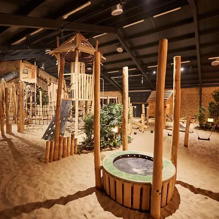 Villa Nice, Child-friendly With A Sauna In Limburg Roggel
