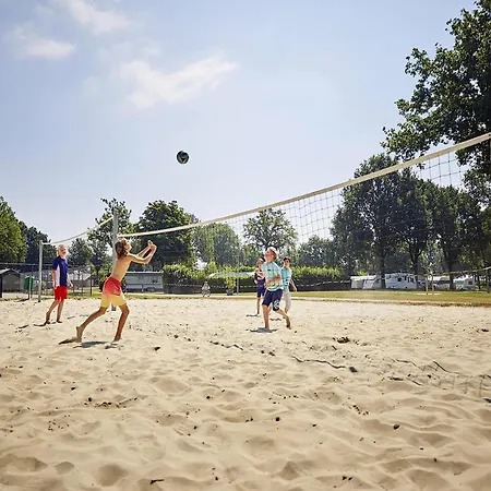 In Limburg Near Maasplassen Villa Roggel