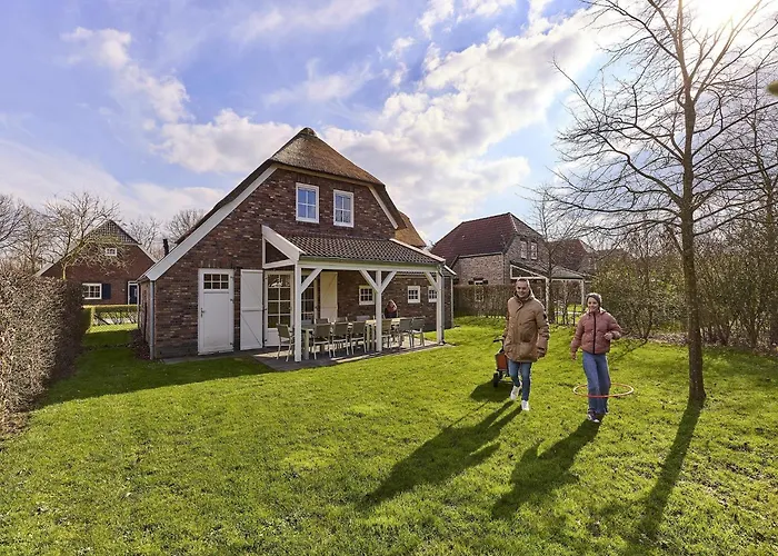 In Limburg Near Maasplassen Villa Roggel